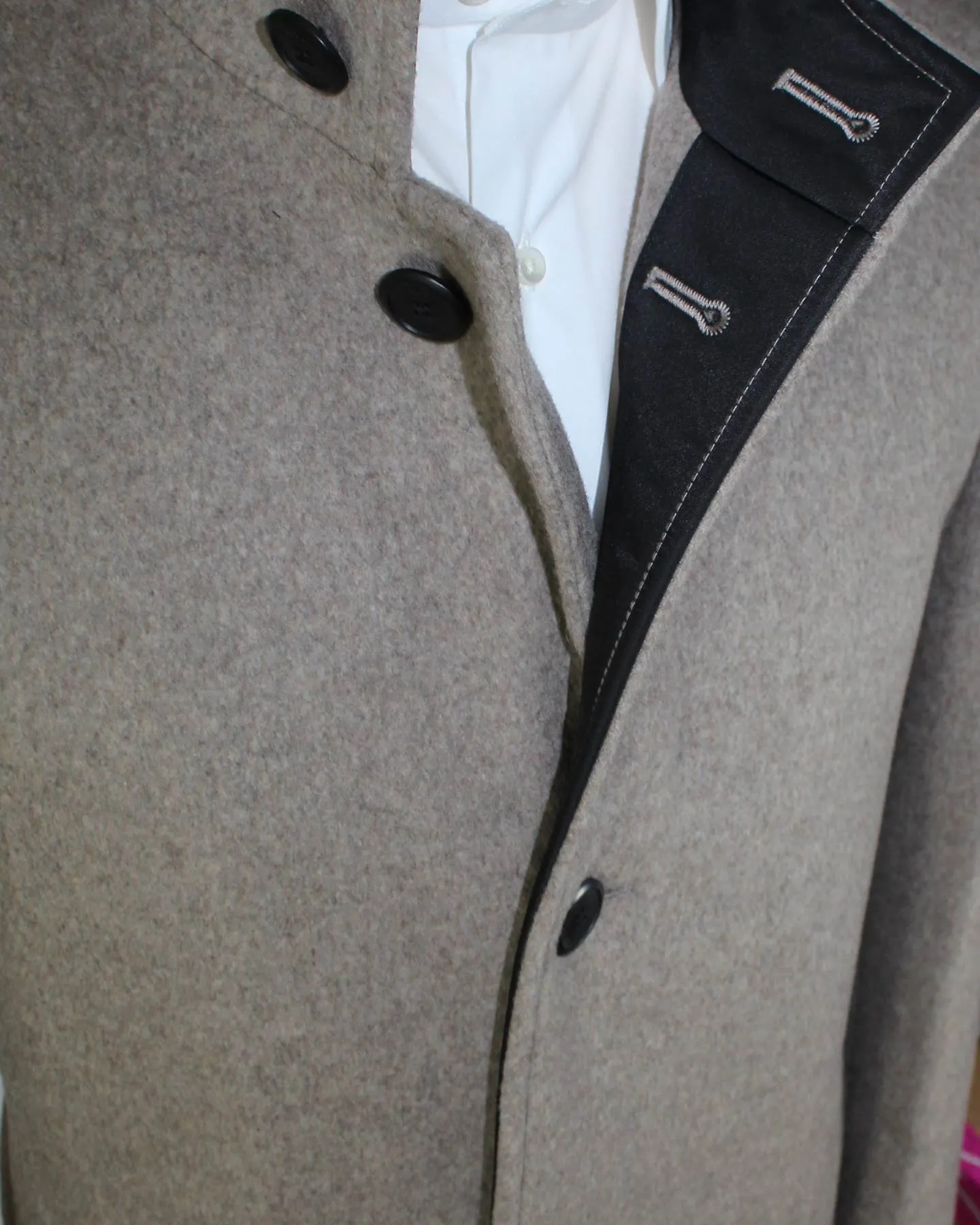 Hugo Boss Wool Coat Medium Beige Button Long Coat EU 52 - L SALE
